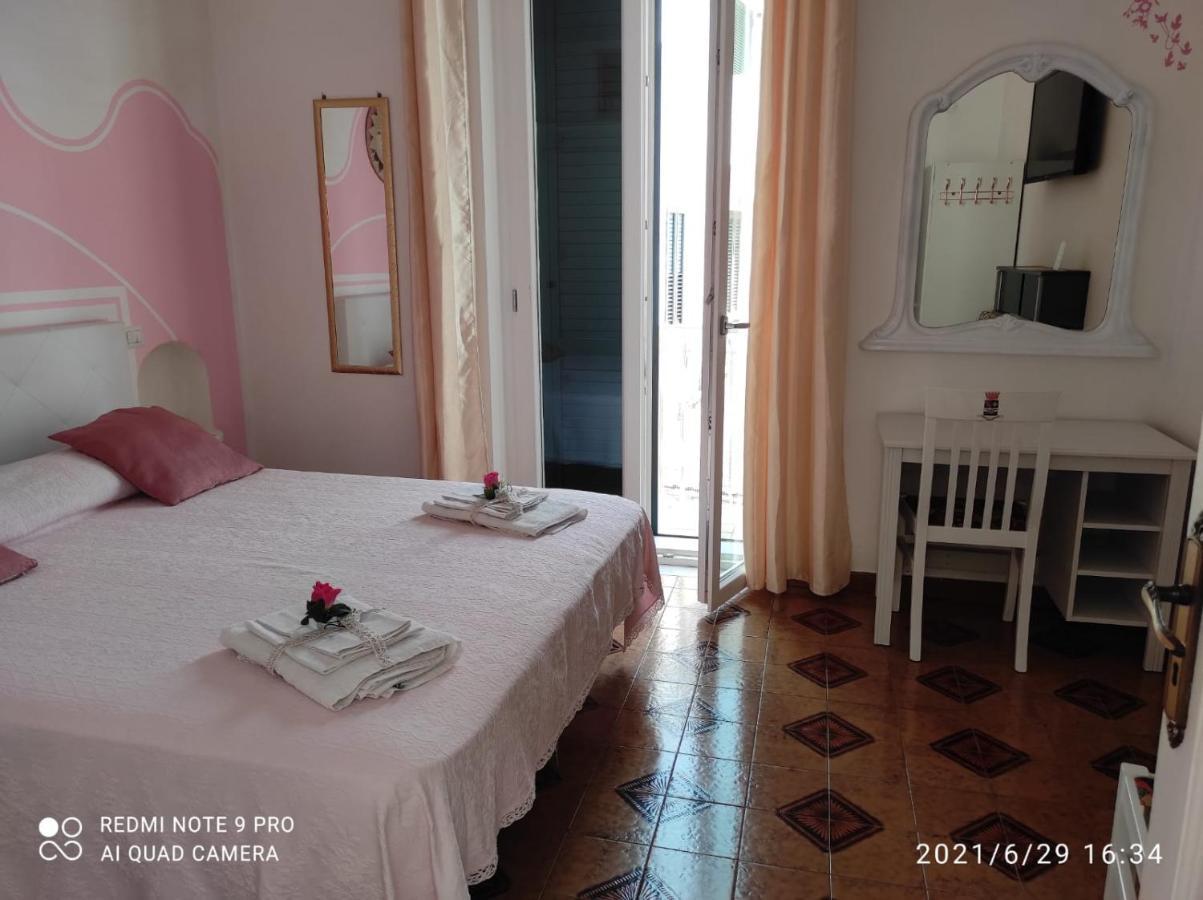 Enza Room'S Amalfi Coast Affittacamere Exterior photo